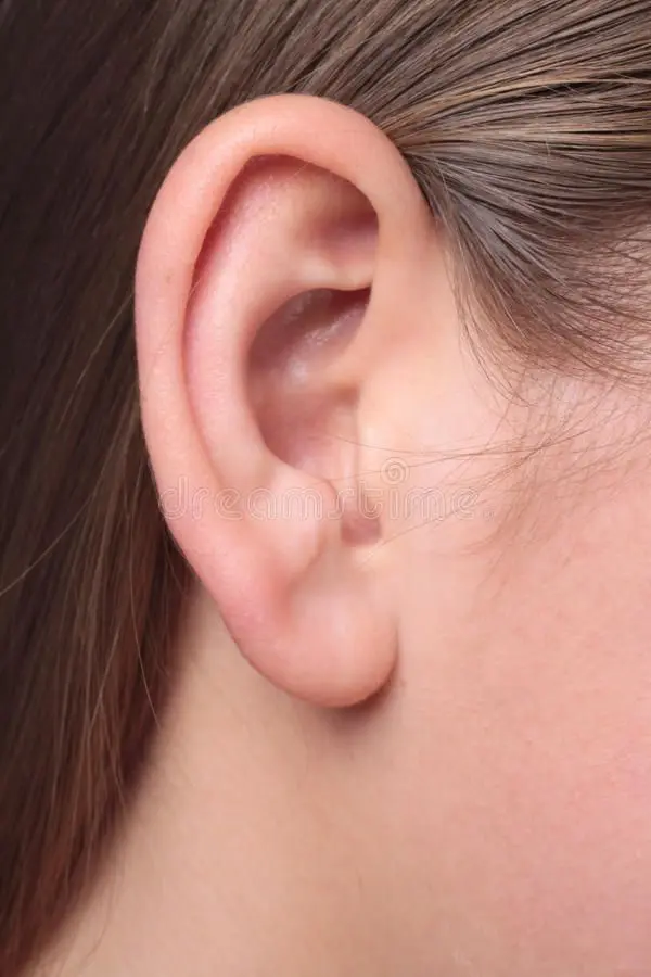 earlobe-repair-surgery