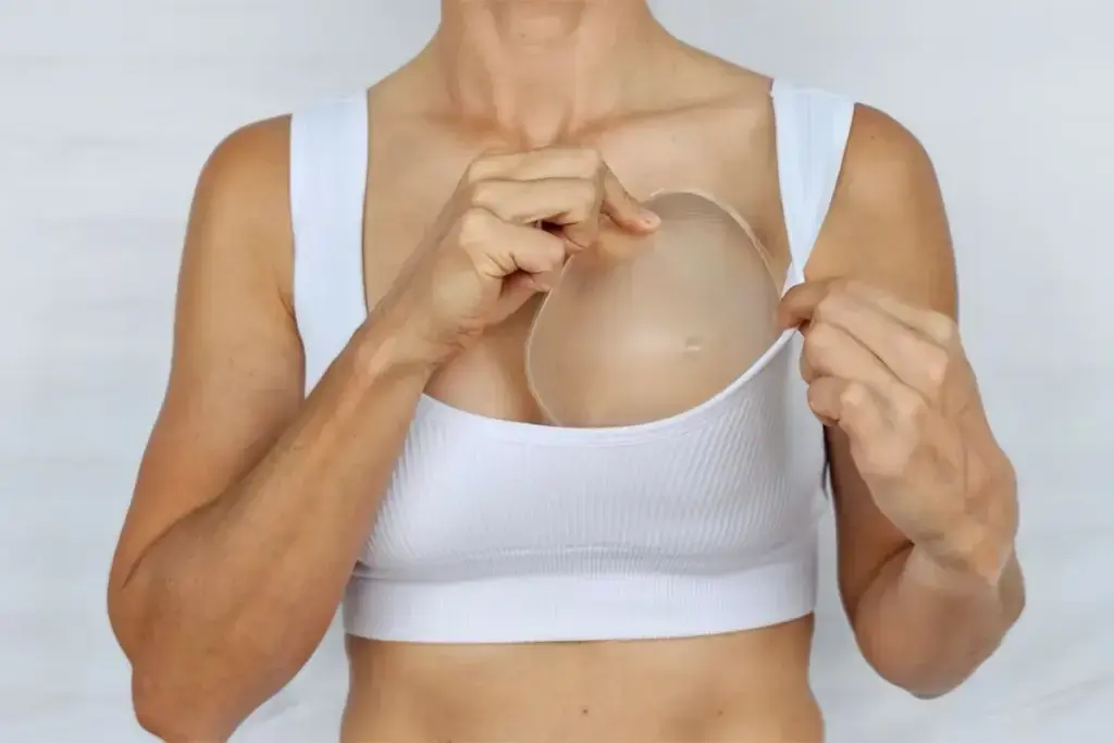 breast-augmentation-recovery-drop-and-fluff